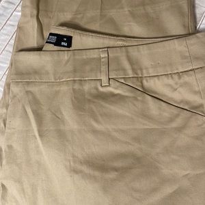 Xl Tan Bermuda shorts